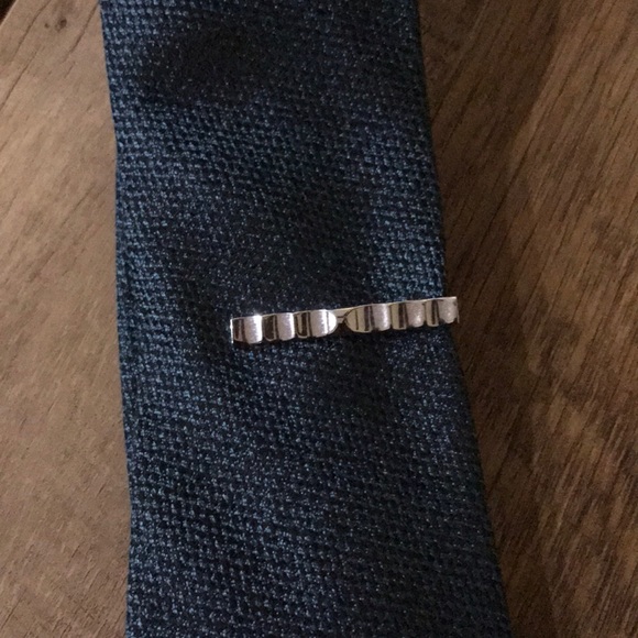 Silver Tie-Clip